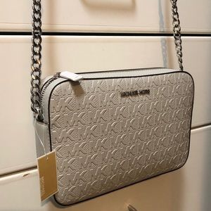 NWT Michael Kors Jet Set Gray Crossbody